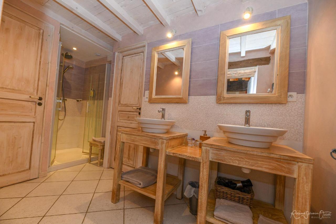 Le Manoir Du Pas Jahan Coueron Luaran gambar